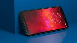 Preț și disponibilitate Motorola Moto Z3 Play în România