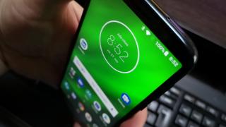 Motorola Moto G6 Plus: Conectivitate excelentă, cu balanța înclinată spre WiFi