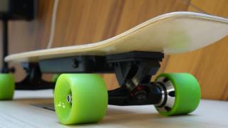 Turul Magazinelor #462: Cort Kring de 4 persoane, frigider la preţ excelent, skateboard electric la cea mai bună sumă