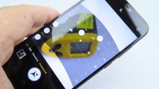 Allview Soul X5 Pro: Camera ştie cu Bokeh şi selfie, prim planuri foarte reuşite
