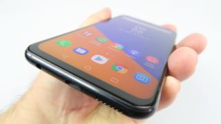 ASUS ZenFone 5z: Baterie care se încarcă văzând cu ochii