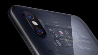 Xiaomi Mi 8 Explorer debutează comercial în China, stocul inițial fiind epuizat într-o clipită