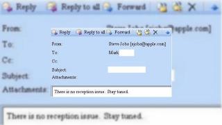 Steve Jobs ridiculizeaza problema lui iPhone 4 printr-un e-mail catre un client