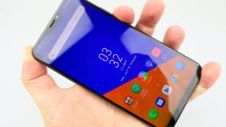 ASUS ZenFone 5z: Multimedia stereo, 24 bit, de top 5