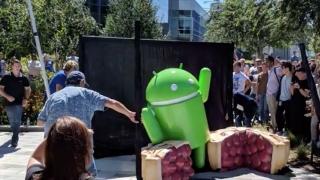 Google dezvăluie statuia oficială asociată lui Android 9.0 Pie, release deja disponibil pe terminalele Pixel