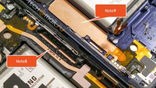 Samsung Galaxy Note 9 este desfăcut şi are la interior un sistem de răcire pe bază de "apă-carbon", gigant