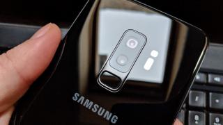 Samsung Galaxy S10+ va avea o cameră triplă ce include un obiectiv telefoto şi unul wide angle