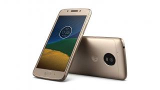 Motorola Moto G5 şi Moto G5 Plus încep să primească actualizarea la Android Oreo