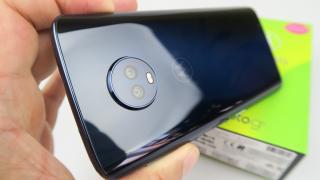 Motorola Moto G6 Plus: Cameră bună mai mult ziua, filmează selfie bine şi are culori credibile