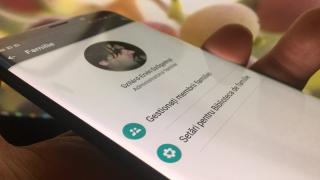 Funcția de partajare a bibliotecii din Google Family Link este disponibilă în România: puteţi împărți de acum aplicaţiile cumpărate cu membrii familiei (chiar și filme, seriale, ebooks)