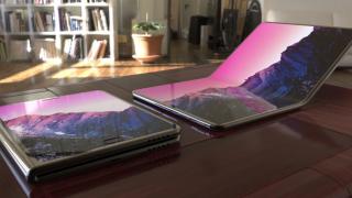 Huawei confirmă faptul că primul său telefon pliabil va fi și primul model 5G din portofoliu