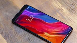 Xiaomi Mi Mix 3 ar putea debuta pe 15 octombrie cu mecanism slider pentru cameră