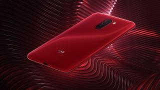 Xiaomi Pocophone F1 în varianta de culoare roșie "Rosso Red" va ajunge la vânzare din 11 octombrie