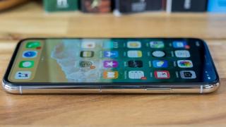 Mini Turul Magazinelor #39: iPhone X la preţ foarte bun, Xiaomi Black Shark la retailer nou, kit gaming la sub 100 lei