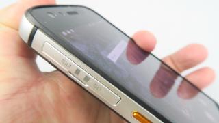 CAT S61: Hardware-ul special e cel care îl face dur