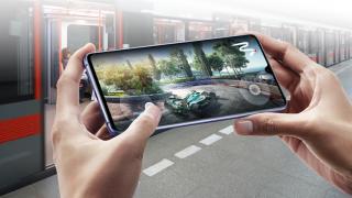 Huawei Mate20 X este un gigant de 7.2 inch pentru gaming; Vine cu baterie de 5000 mAh și suport pentru stylus