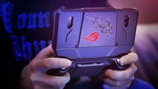 ASUS ROG Phone este disponibil la precomandă pe Amazon; Iată cât costă