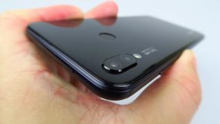 Huawei P20 Lite: Camera cu probabil cel mai bun Bokeh midrange, microfon star