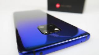 Huawei Mate 20 Pro Unboxing: multe premiere, culoarea Twilight hipnotizează (video)