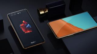 ZTE Nubia X devine oficial! Nu are cameră selfie, dar vine cu două display-uri la pachet și cu două scannere de amprente