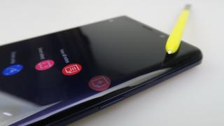 Samsung Galaxy Note 10 va avea un ecran şi mai mare decât actualul Note; Creşte şi calitatea panoului