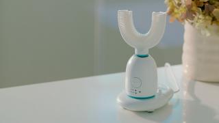 (P) Babahu X1 este o periuţă de dinți hands free, cu algoritmi AI; E deja hit pe Indiegogo