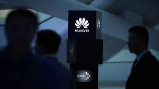 SUA avertizează partenerii NATO să renunţe la Huawei; Probleme şi în România?