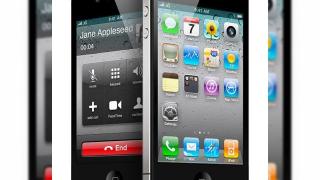 Mania iPhone 4 lovește România! Cererea de 3-4 ori mai mare decât oferta