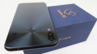 ASUS ZenFone 5Z primeşte un preţ de Black Friday la PC Garage, scade sub 1.850 de lei