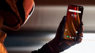 OnePlus 6T McLaren Edition apare în randări credibile; Ar inaugura noua tehnologie de încărcare ultra-rapidă Warp Charge