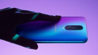 Oppo R17 Pro se încarcă ultra-rapid! Iată de câte minute are nevoie pentru o alimentare completă de la 0 la 100%