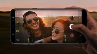 Samsung Galaxy A6+ (2018) scade acum sub 1000 lei pe plan local! Phablet de 6 inch numai bun de pus sub brad