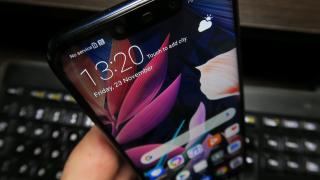 Huawei Mate 20 Lite: Display mult mai bun decât arată cifrele, contrast solid