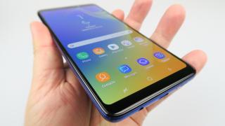Samsung Galaxy A9 (2018): Conectivitate superioară, de flagship
