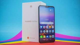 Mini Turul Magazinelor #56: Pat franţuzesc la preţ bun, Huawei P20 Pro la reducere, laptop gaming sub 3000 de lei