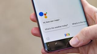 Foarte curând, Google Assistant va putea fi accesat direct din lockscreen pe toate telefoanele Android