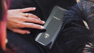 Oppo face acum parte din organizația Wireless Power Consortium, semn că viitoarele sale telefoane vor oferi încărcare wireless