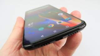OnePlus 6T: Acustică cu difuzor singular, cu bas foarte puternic și volum ridicat