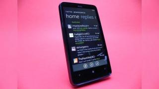 Review HTC HD7 - succesorul lui HTC HD2 cu Windows Phone 7 și numeroase îmbunătățiri (Video)