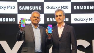 Samsung Galaxy M10 și Galaxy M20 devin oficiale! Au decupaj "picătură" și vin la prețuri neașteptat de mici