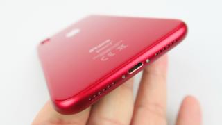 Apple iPhone XR: Multimedia cu acustică stereo bună, dar mai mult la jocuri şi filme