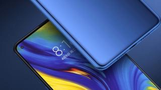 Și cei de la Xiaomi pregătesc un smartphone cu decupaj în ecran pentru camera selfie; Apar brevete ce confirmă adoptarea trendului