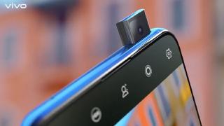 VIVO V15 Pro își prezintă camera selfie periscop de 32 mpx într-un nou teaser video