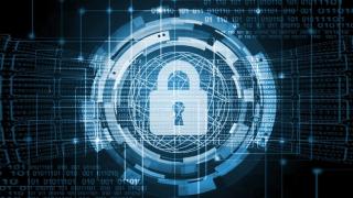 Huawei se oferă să înfiinţeze un laborator de cyber securitate în Polonia, încercând să evite interdicţia 5G