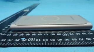Samsung va introduce odată cu Galaxy S10 și un acumulator extern de 10000 mAh cu suport pentru încărcare wireless