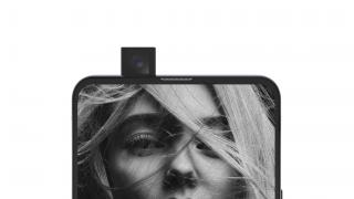 MWC 2019: Archos Diamond devine oficial - telefon cu camera selfie pop up şi cititor de amprente în ecran