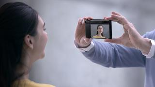 MWC 2019: Huawei Mate X devine oficial: telefon pliabil de 8 inch, cu 5G şi preţ de 2300 de euro