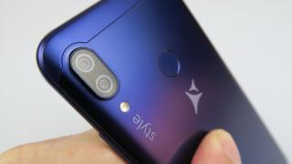 Allview Soul X5 Style: Design unibody (geeky) cu difuzor spate, plăcut privirii