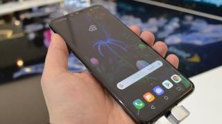 MWC 2019: LG V50 ThinQ - Prezentare hands-on a primului telefon LG cu 5G la bord (Video)