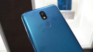 MWC 2019: LG K40 - Prezentare hands-on cu un nou telefon de buget pentru toată lumea (Video)
